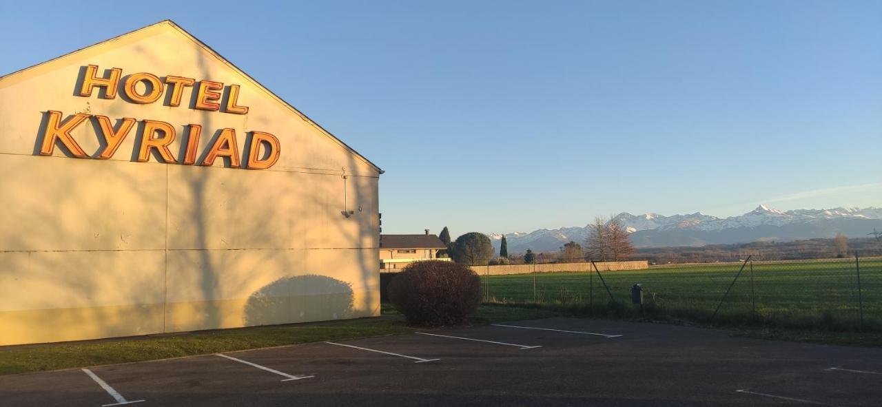 Kyriad Tarbes Odos Exterior photo